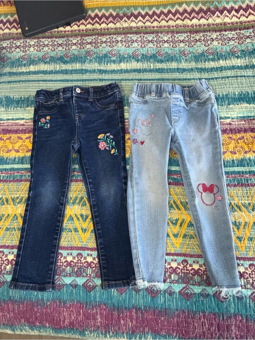 4T Girls' Embroidered Dark Wash and Light Wash Denim Jeans - Pack of 2